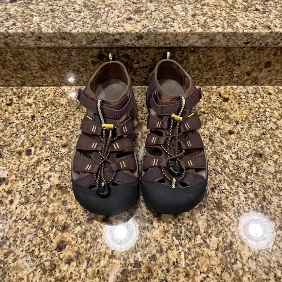 Keen Targhee Hiking Trail Sport Sandals Men’s Size 7 Brown Leather EUC - Picture 4 of 7